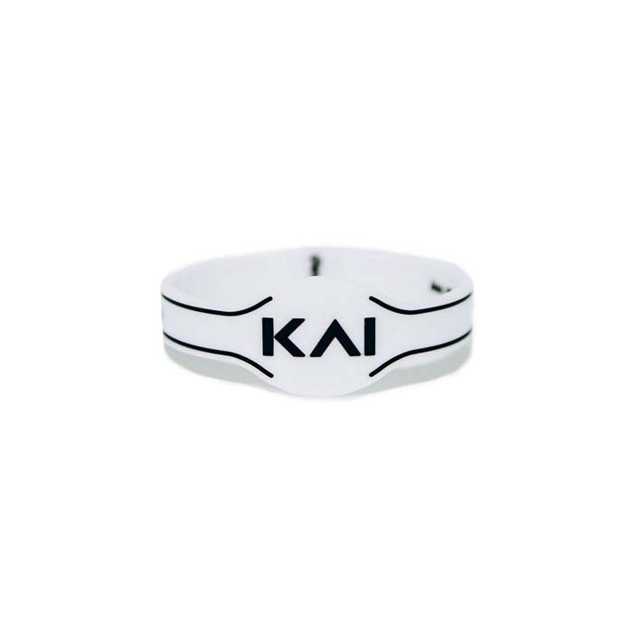 KAI "I AM 11" 2.0 Wristband | White